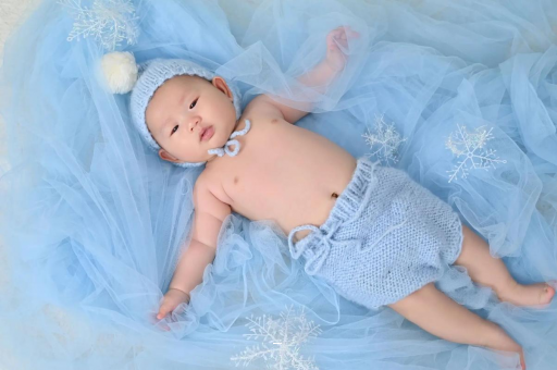 鄂州宝宝几个月会认人